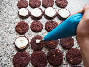 Red velvet cookies