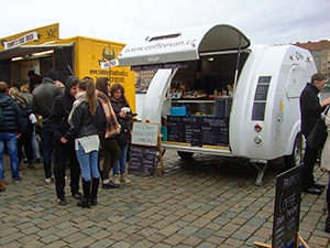 Food trucky na Nplavce